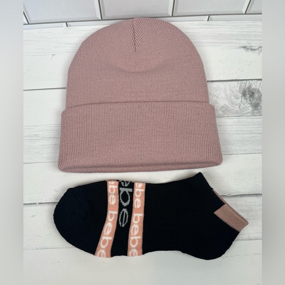 Bebe Beanie With Socks Knit Hat Super Cute Great for Gift 🎁 NWOT - Picture 3 of 5